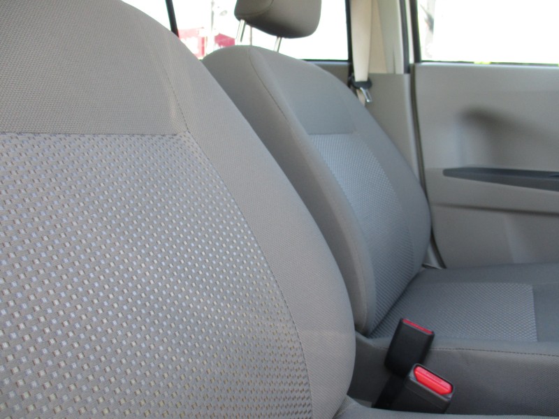 ダイハツ ミライース9枚目