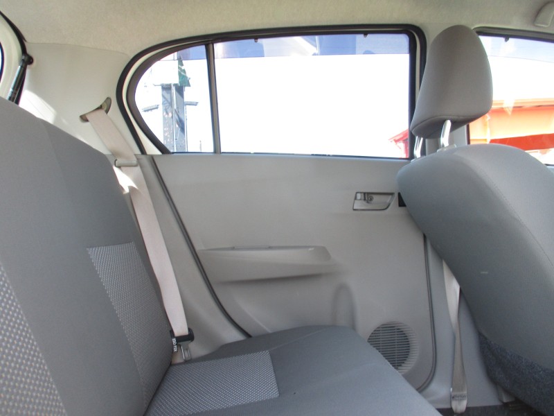 ダイハツ ミライース20枚目