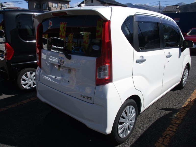 ダイハツ ムーヴ3枚目