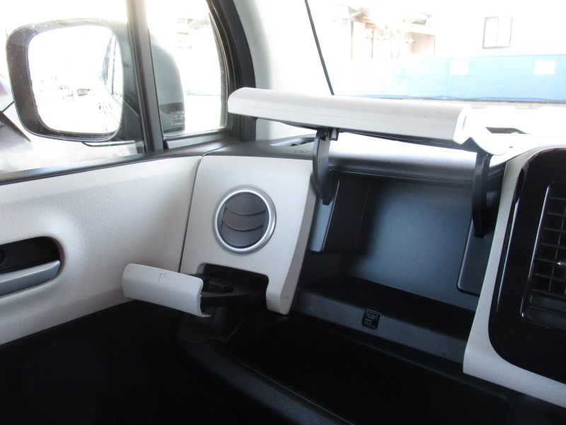 ニッサン モコ13枚目