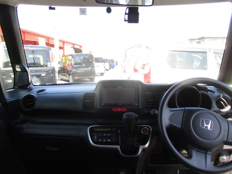 ホンダ N BOX10枚目