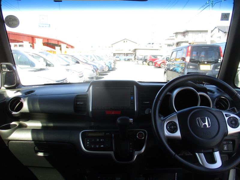 ホンダ N BOX10枚目