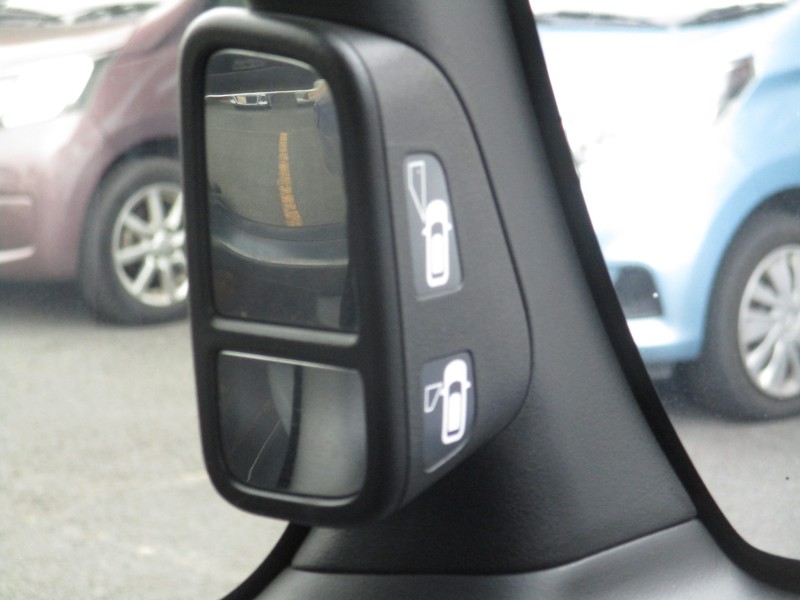 ホンダ N BOX13枚目