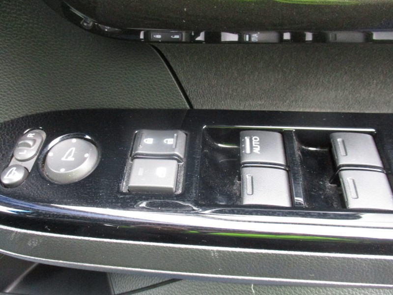 ホンダ N BOX25枚目