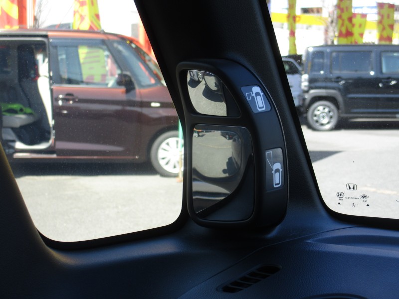 ホンダ N BOX13枚目