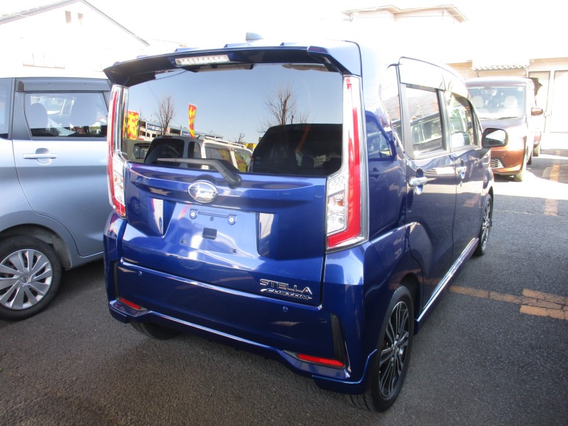 スバル ステラ3枚目