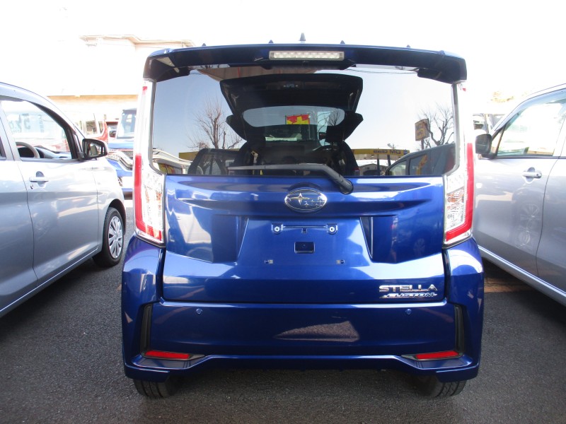 スバル ステラ4枚目