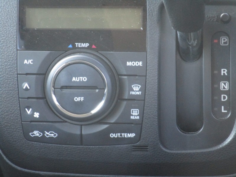 スズキ スペーシア13枚目