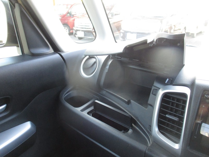 スズキ スペーシア15枚目