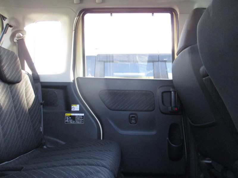 スズキ スペーシア27枚目