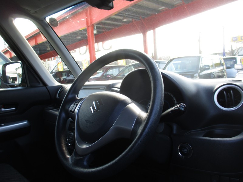 スズキ スペーシア8枚目