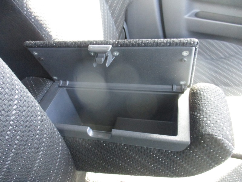 スズキ スペーシア10枚目