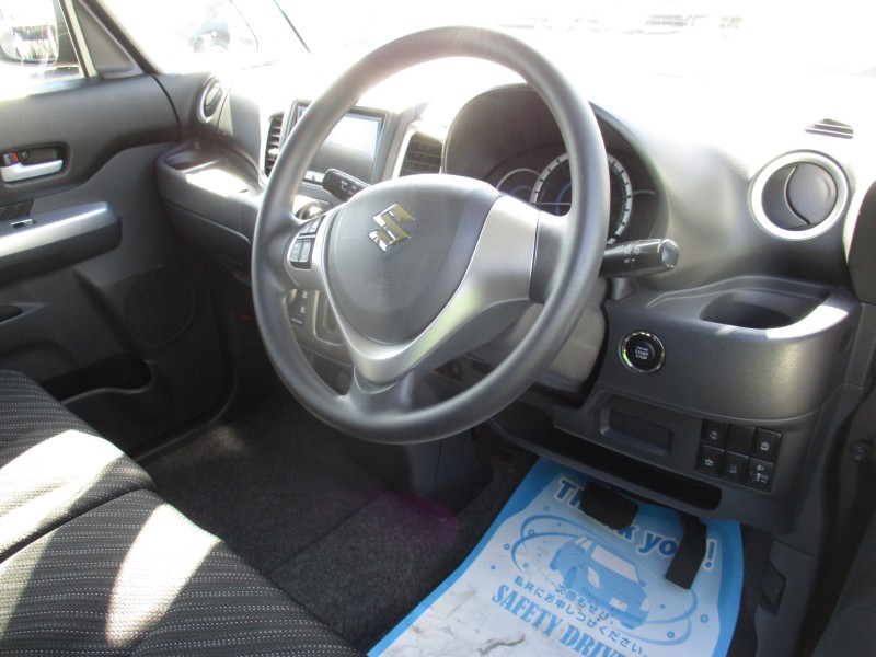 スズキ スペーシア8枚目