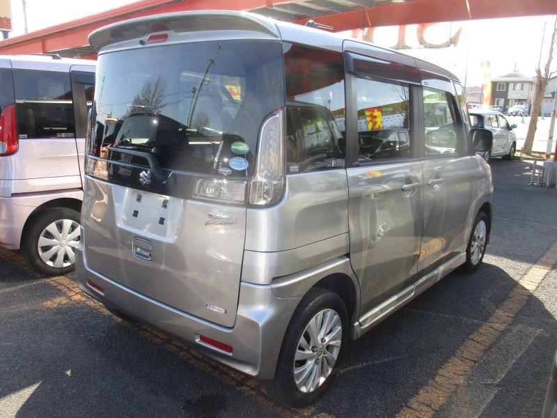 スズキ スペーシア3枚目