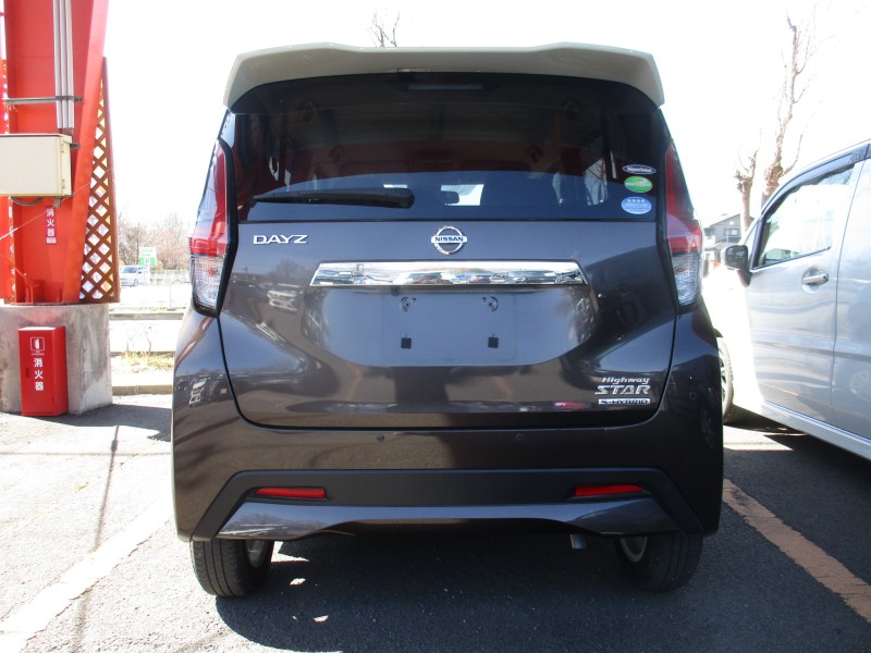 ニッサン デイズ4枚目