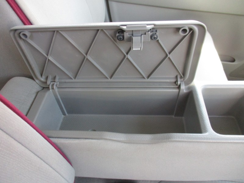 トヨタ ピクシススペース10枚目