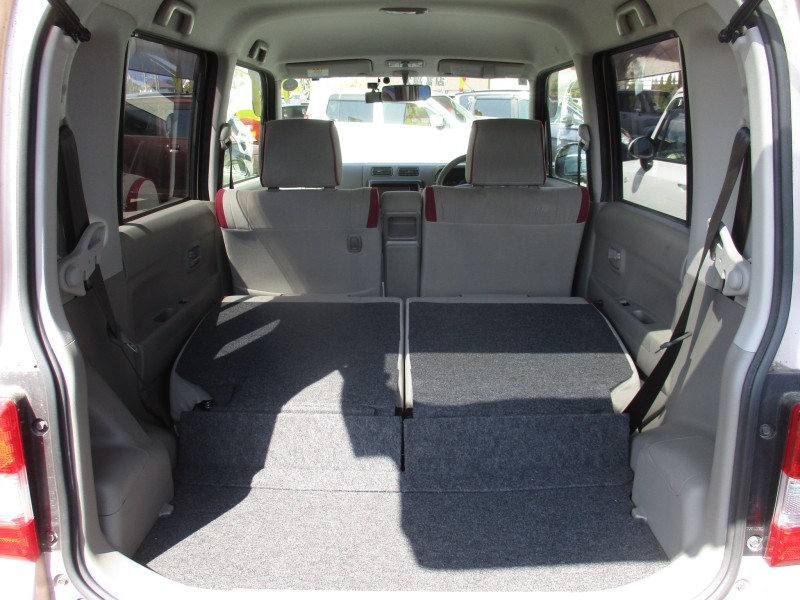 トヨタ ピクシススペース7枚目