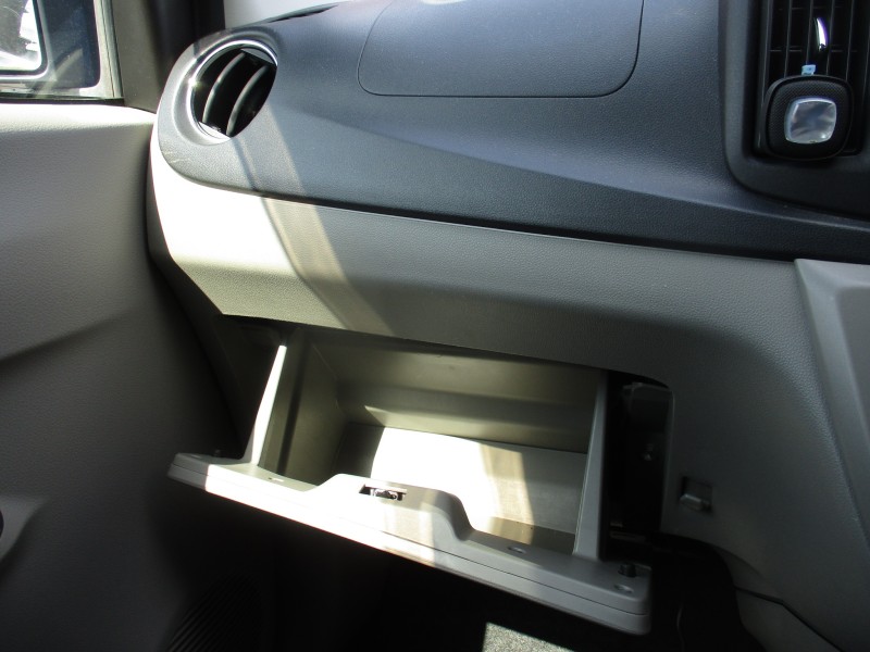 ダイハツ ミライース13枚目