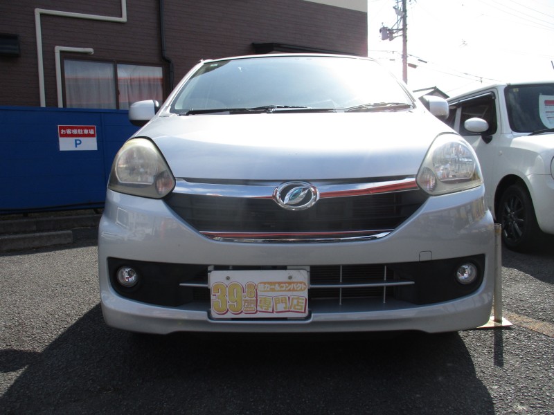 ダイハツ ミライース1枚目