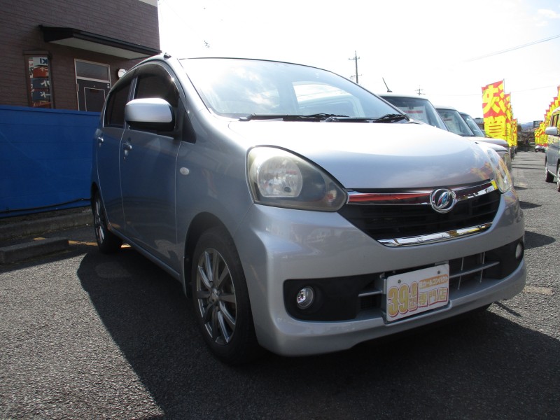 ダイハツ ミライース2枚目