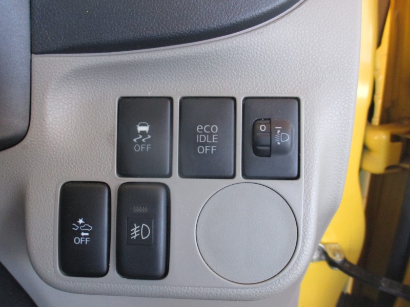 ダイハツ ミライース14枚目