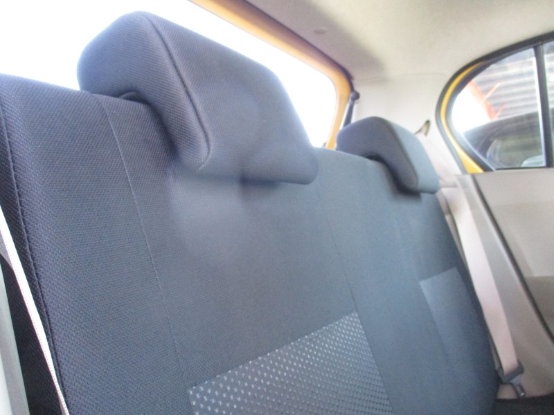 ダイハツ ミライース21枚目