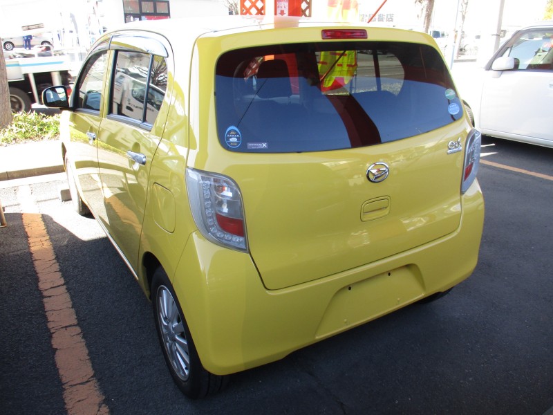 ダイハツ ミライース5枚目