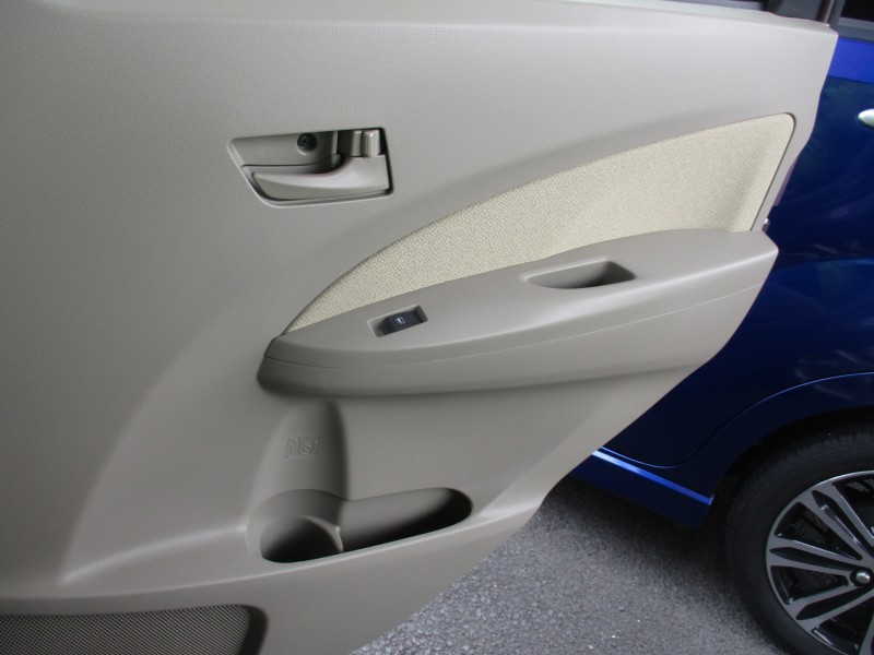 ダイハツ ムーヴ25枚目