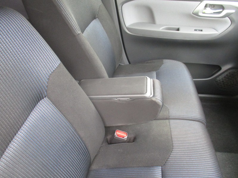 ダイハツ ムーヴ9枚目