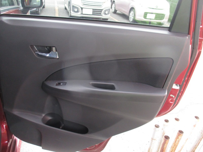 ダイハツ ムーヴ27枚目